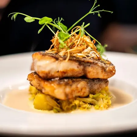 Court House بيت ضيافة 3*