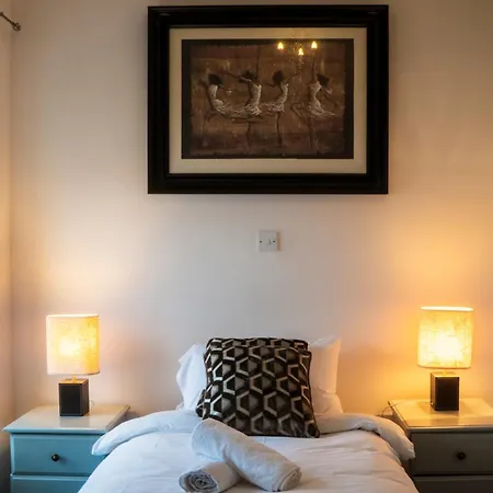 Gasthuis Court House 3*