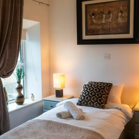 Court House 3* Kinlough