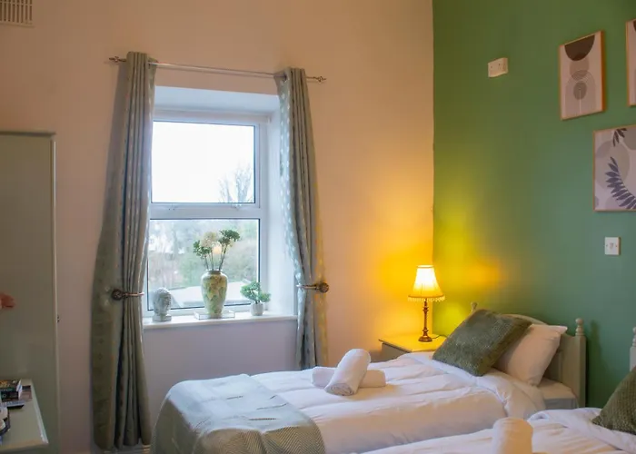 Court House 3* Kinlough