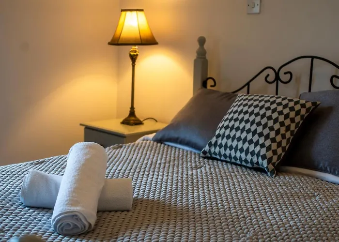 Guest house Court House 3*